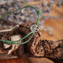 Lade das Bild in den Galerie-Viewer, 5 Bäume Armband - Silber Grün
